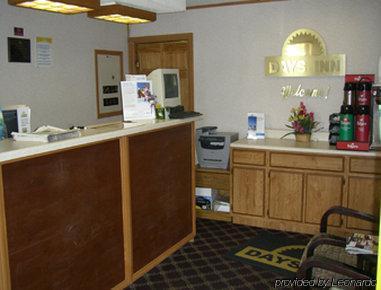 Days Inn By Wyndham Plymouth Wnętrze zdjęcie